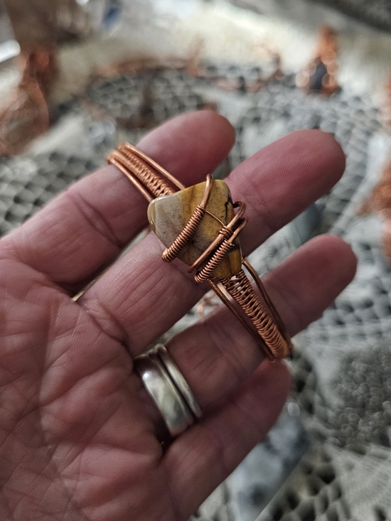 Jewelry - Handcrafted Copper Wire Bangle with Yellow Jasper Stone